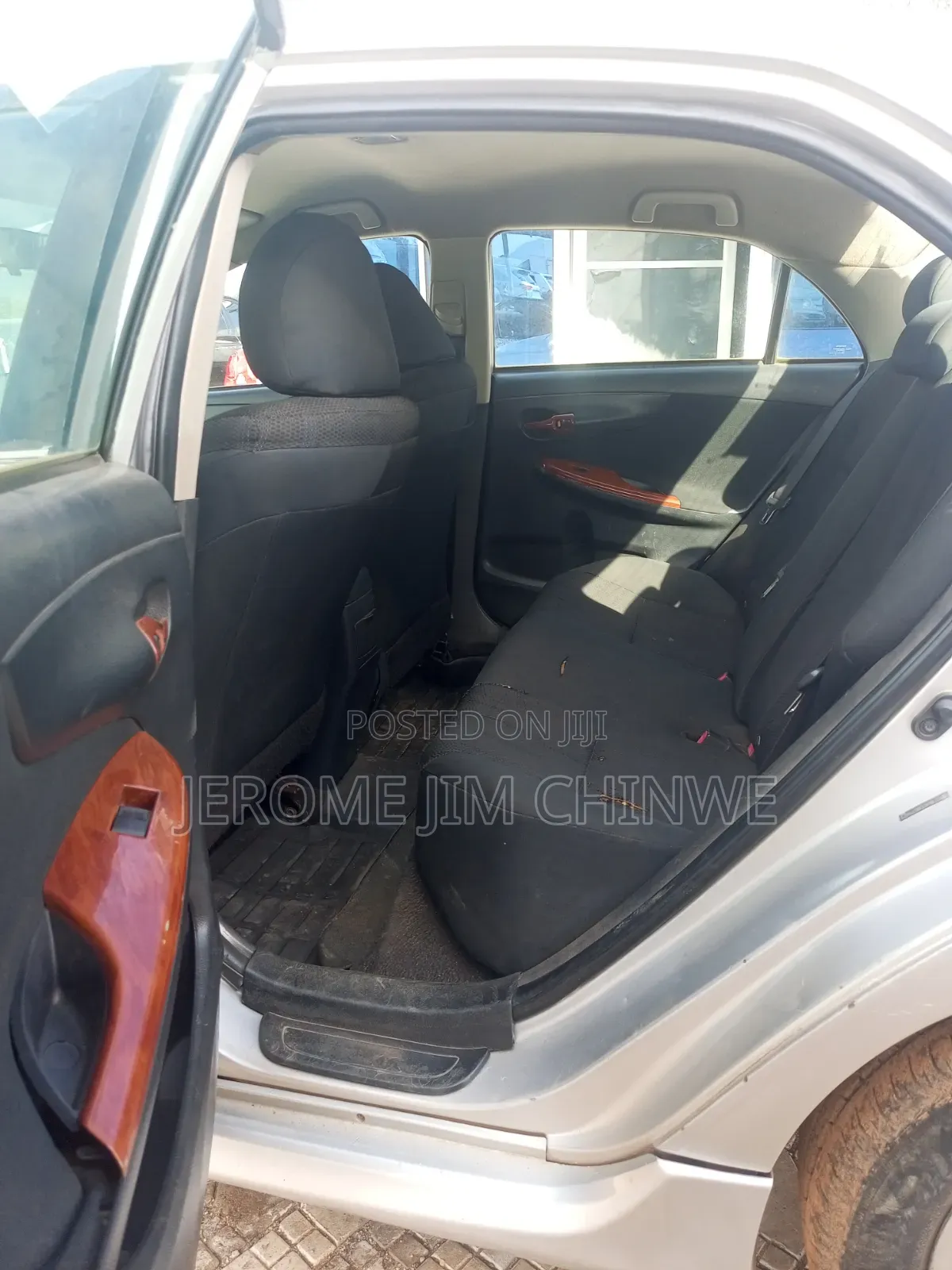 Toyota Corolla 2012 Silver