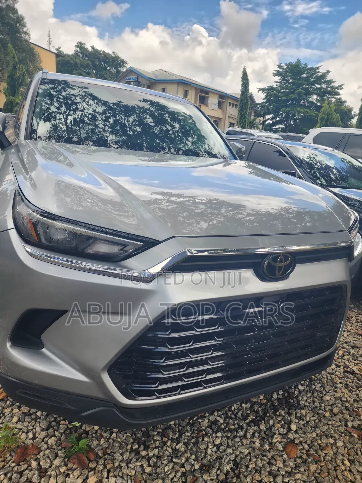Toyota Highlander 2024 Silver