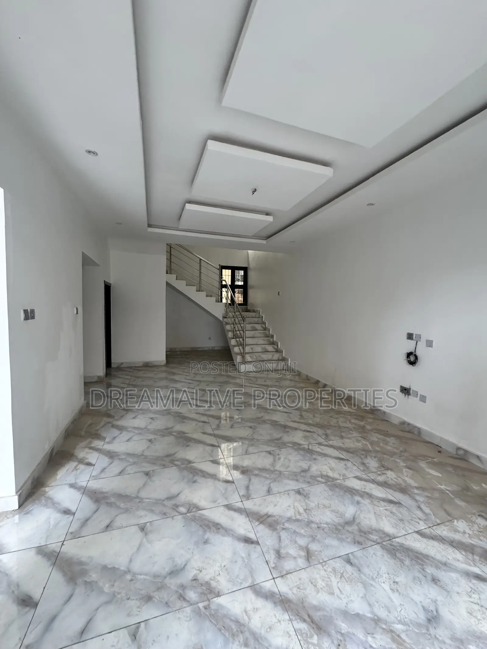 3bdrm Duplex in Trans Estate, Dawaki for rent