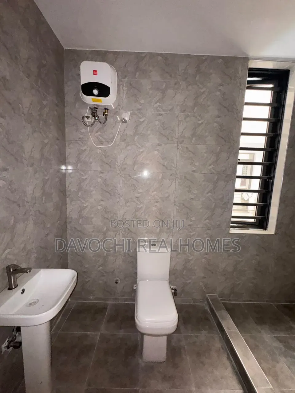 3bdrm Apartment in Ikate for rent