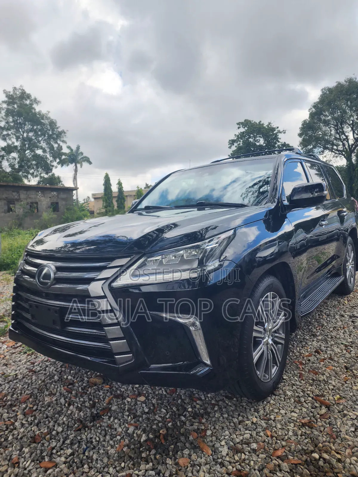 Lexus LX 570 (5 seats) AWD 2019 Black