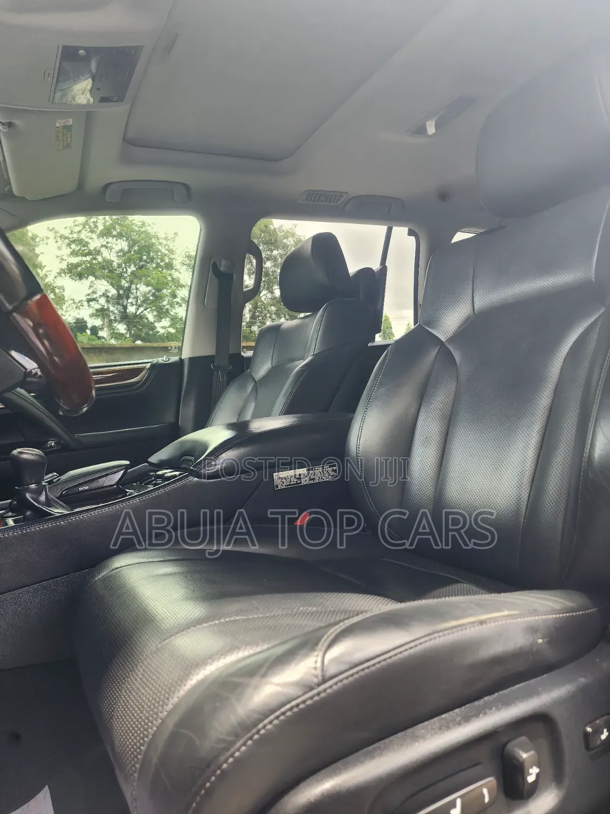 Lexus LX 570 (5 seats) AWD 2019 Black
