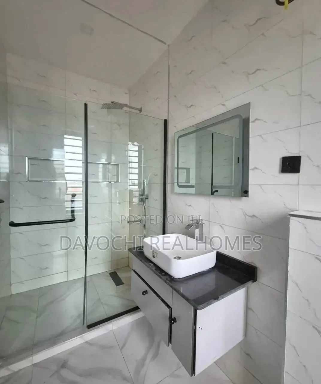 3bdrm Apartment in Ikate for rent