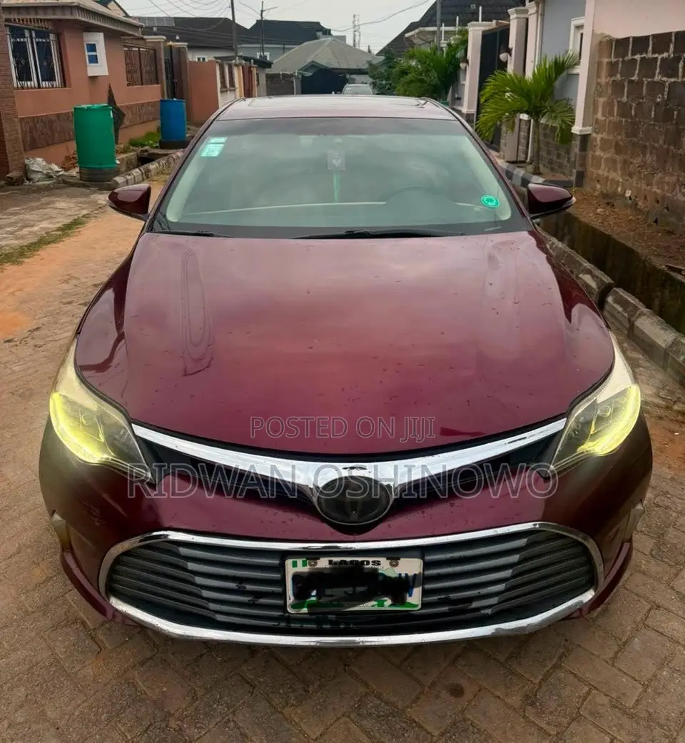 Toyota Avalon 2013 Red