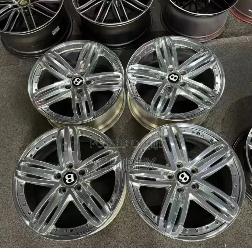 Set of Rim Bentley Bentaga Set