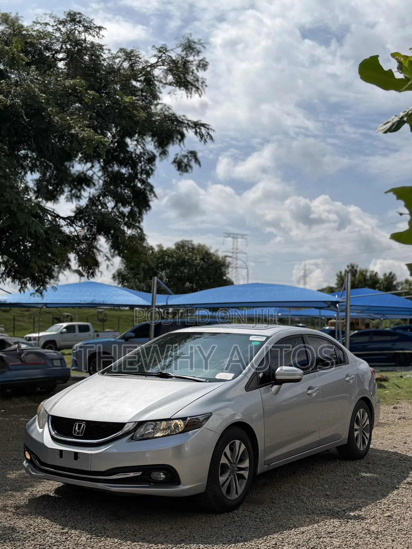 Honda Civic EX-L w/Navigation 4dr Sedan (1.8L 4cyl CVT) 2015 Silver
