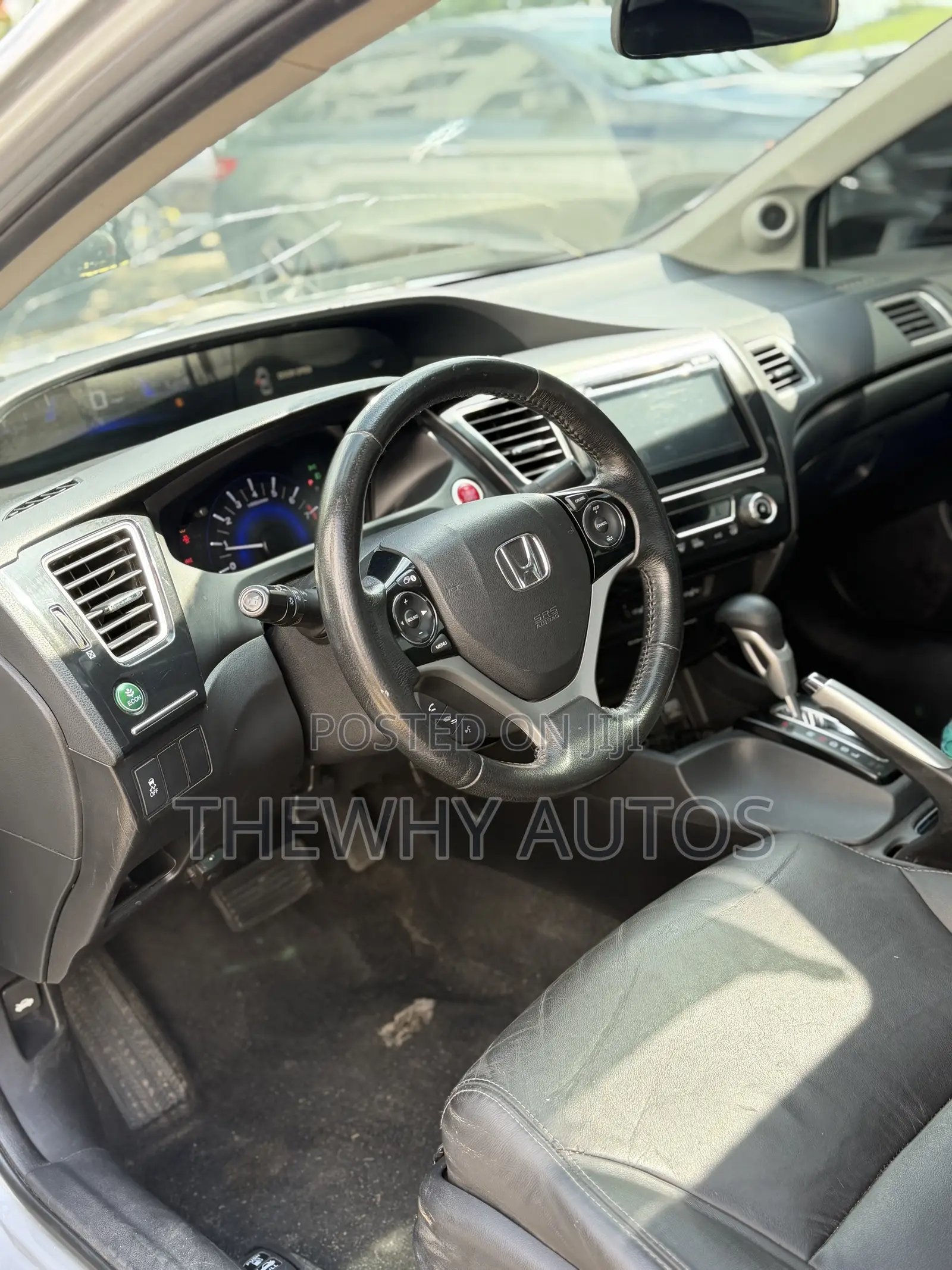 Honda Civic EX-L w/Navigation 4dr Sedan (1.8L 4cyl CVT) 2015 Silver