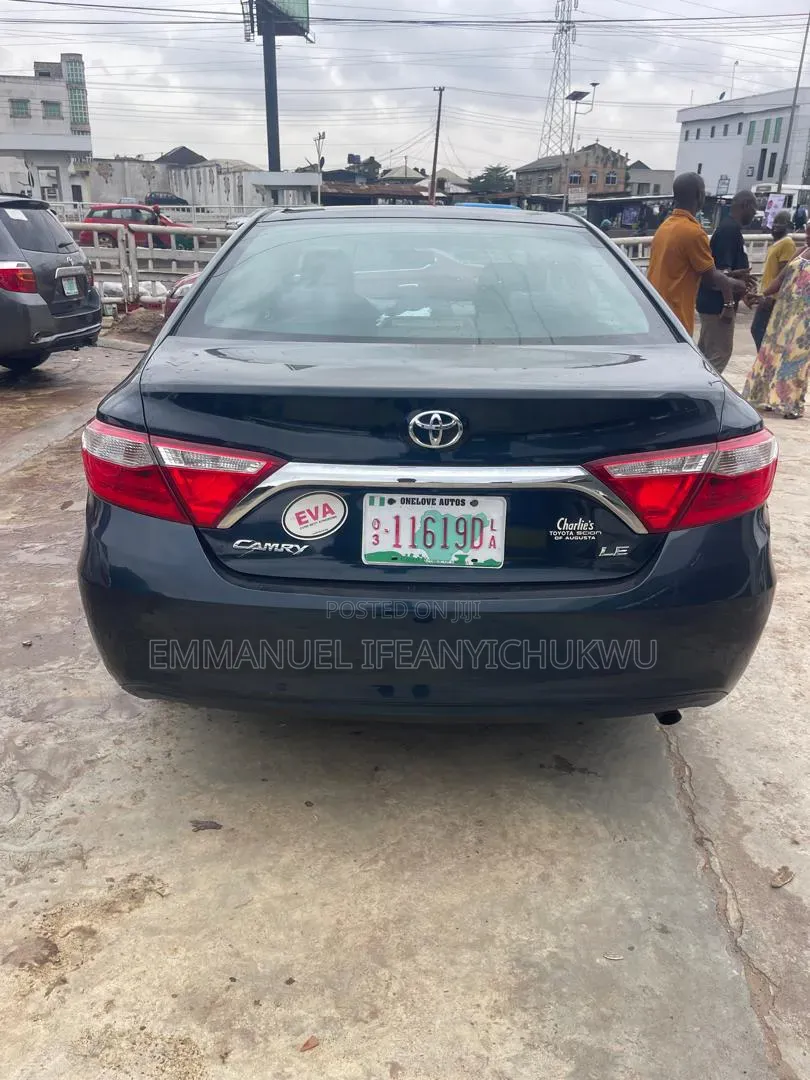 Toyota Camry LE 4dr Sedan (2.5L 4cyl 6A) 2016 Black