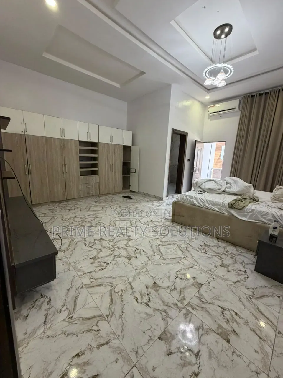 4bdrm Townhouse / Terrace in VGC / Ajah for rent