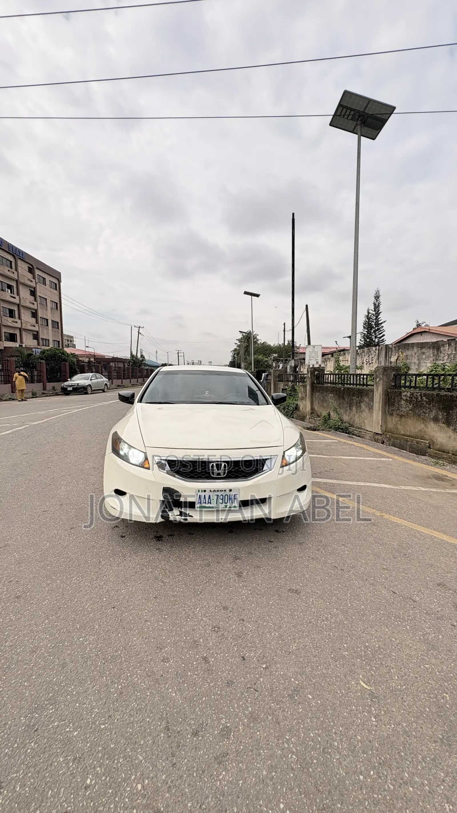 Honda Accord 2010 White