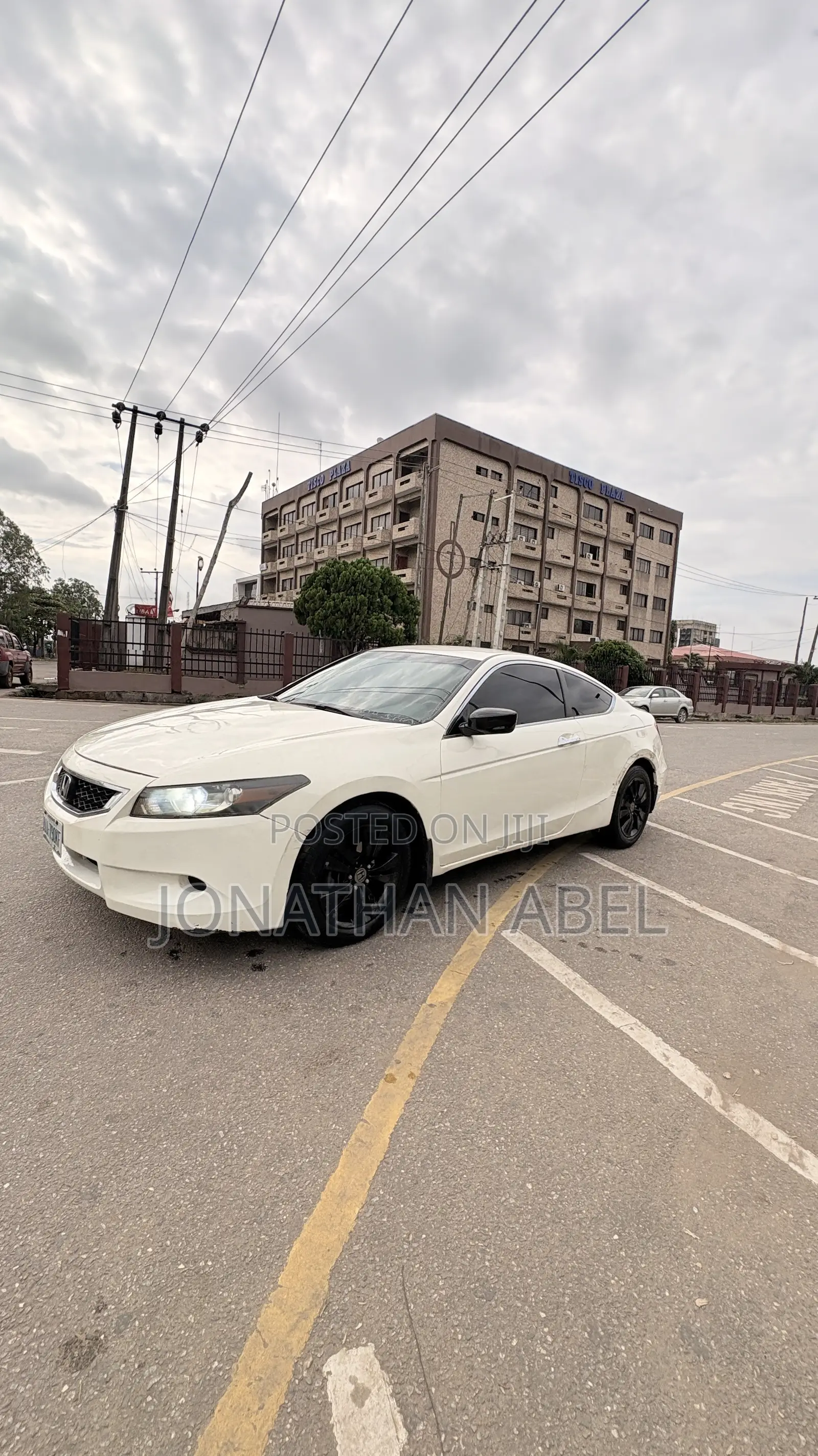 Honda Accord 2010 White