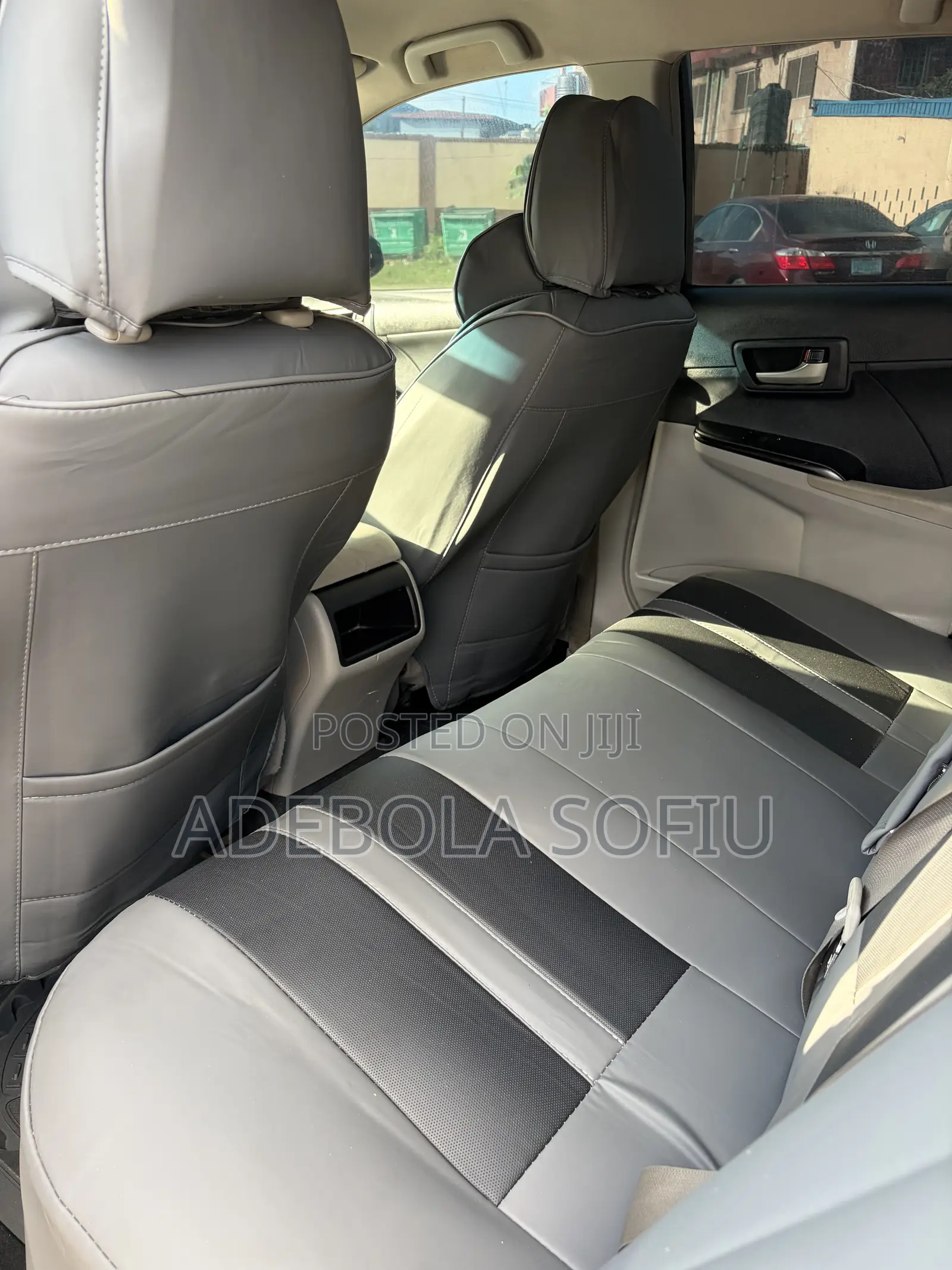 Toyota Camry SE 4dr Sedan (2.5L 4cyl 6A) 2014 Gray