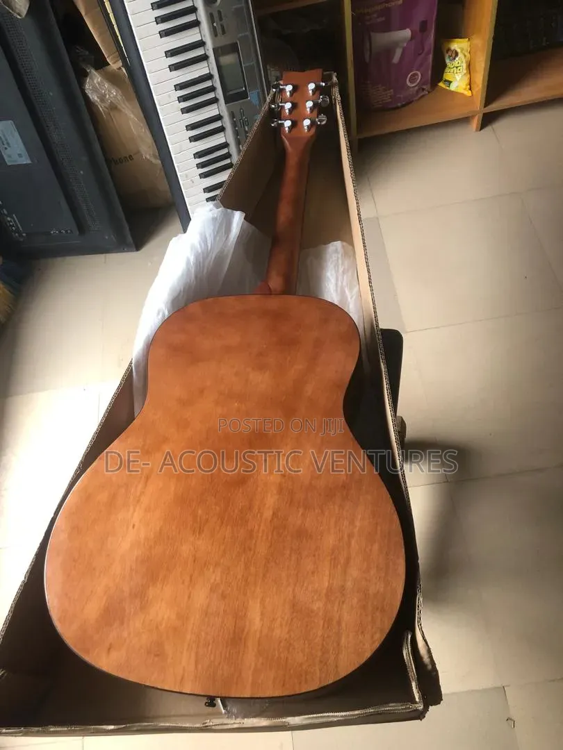 Original Yamaha Acoustic Guitar
