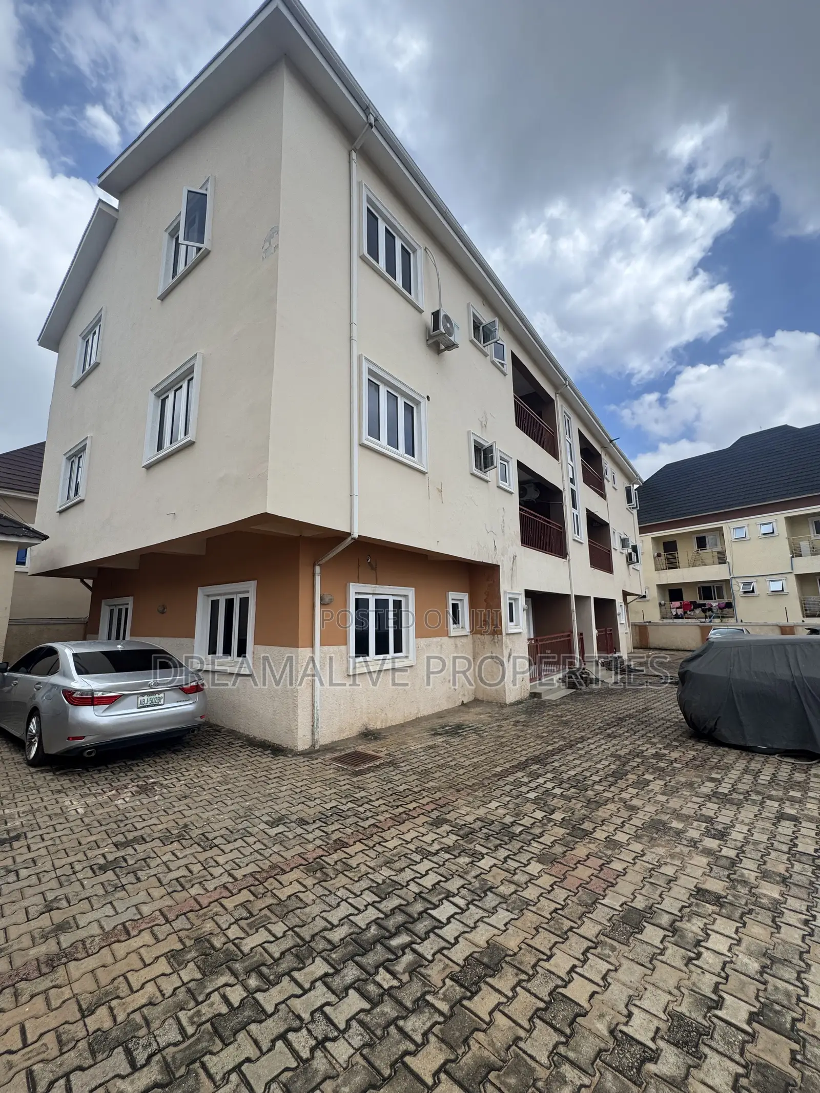 2bdrm Apartment in Rock Vile, Dawaki for rent