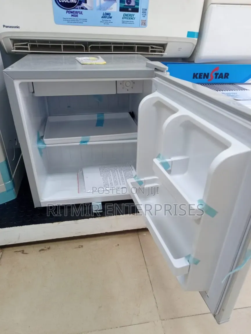 Kenstar KSR-65
48L, Single Door Fridge