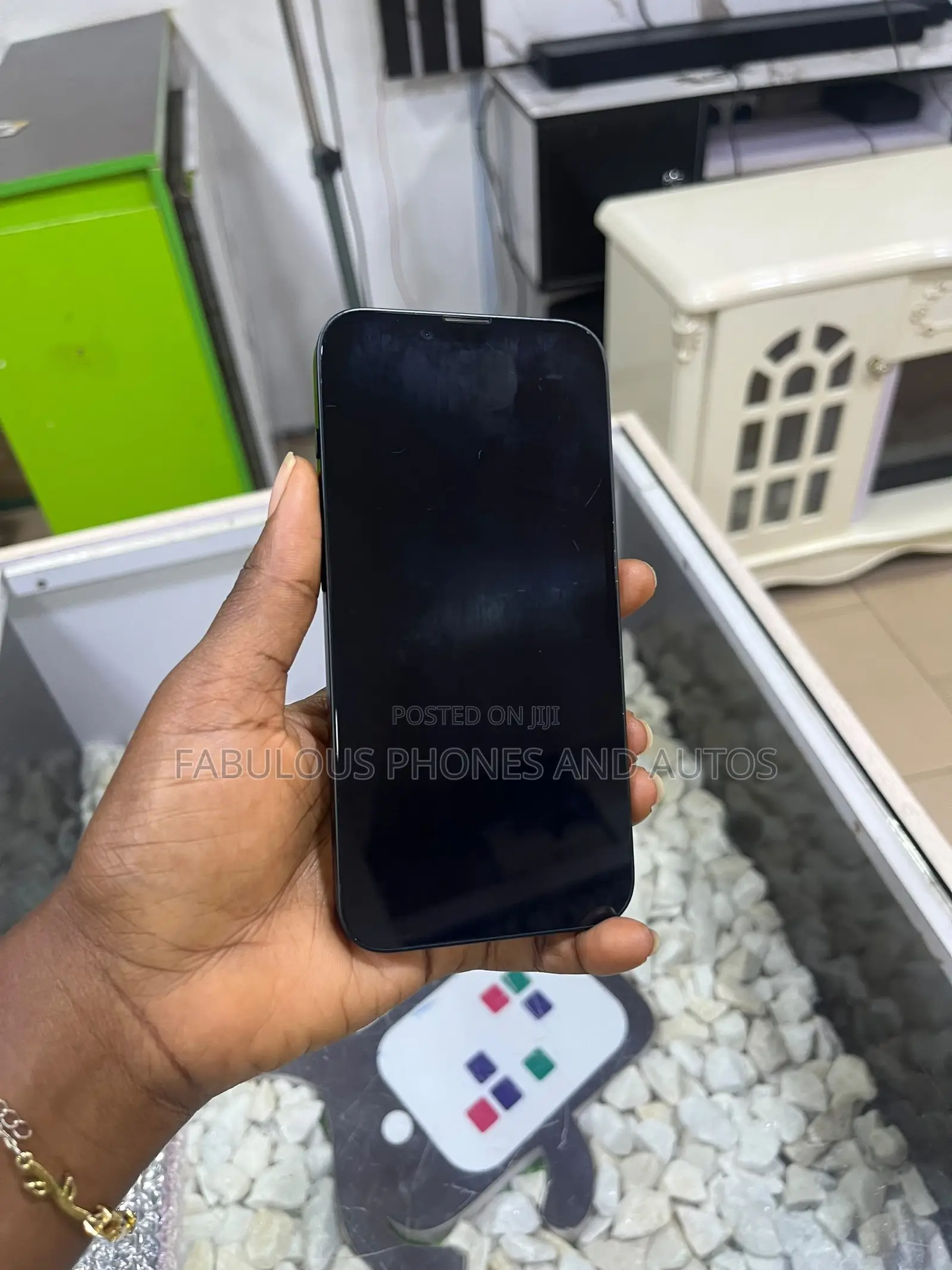 Apple iPhone 16e 128 GB Black