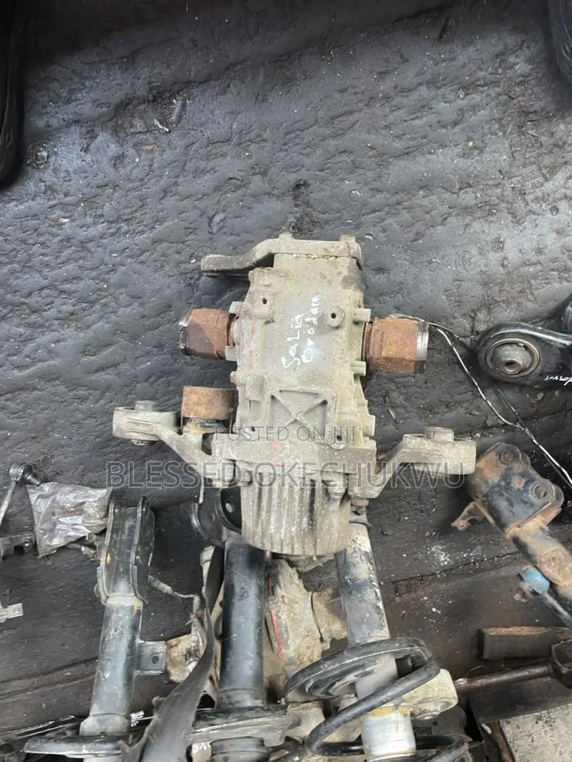 Back Axle Toyota RAV4 2008 - 2014