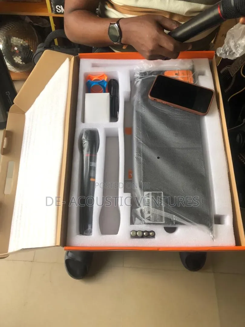 Brand New JbL Long Distance Wireless Microphone