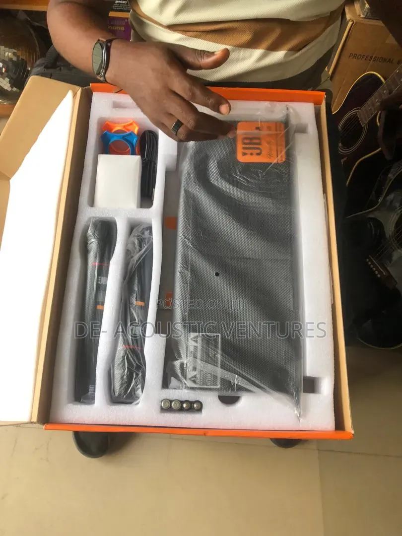 Brand New JbL Long Distance Wireless Microphone