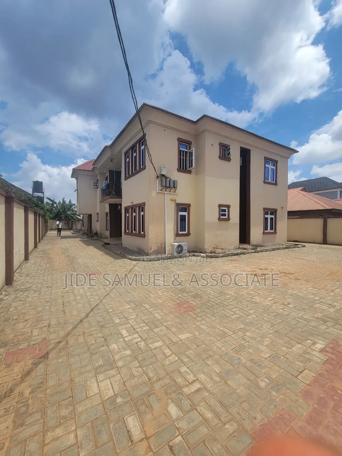 Furnished 3bdrm Block of Flats in Ayobo for sale