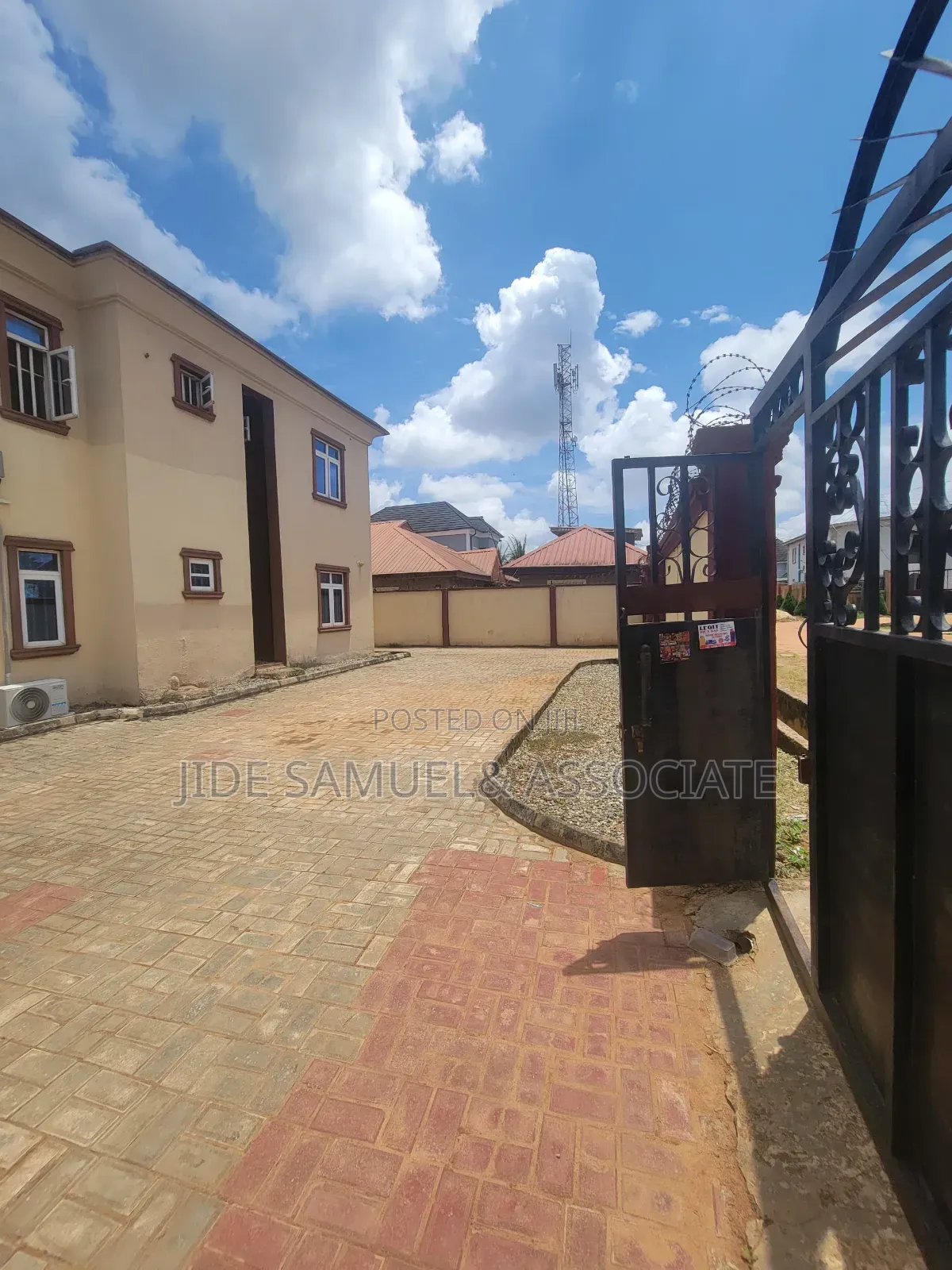 Furnished 3bdrm Block of Flats in Ayobo for sale