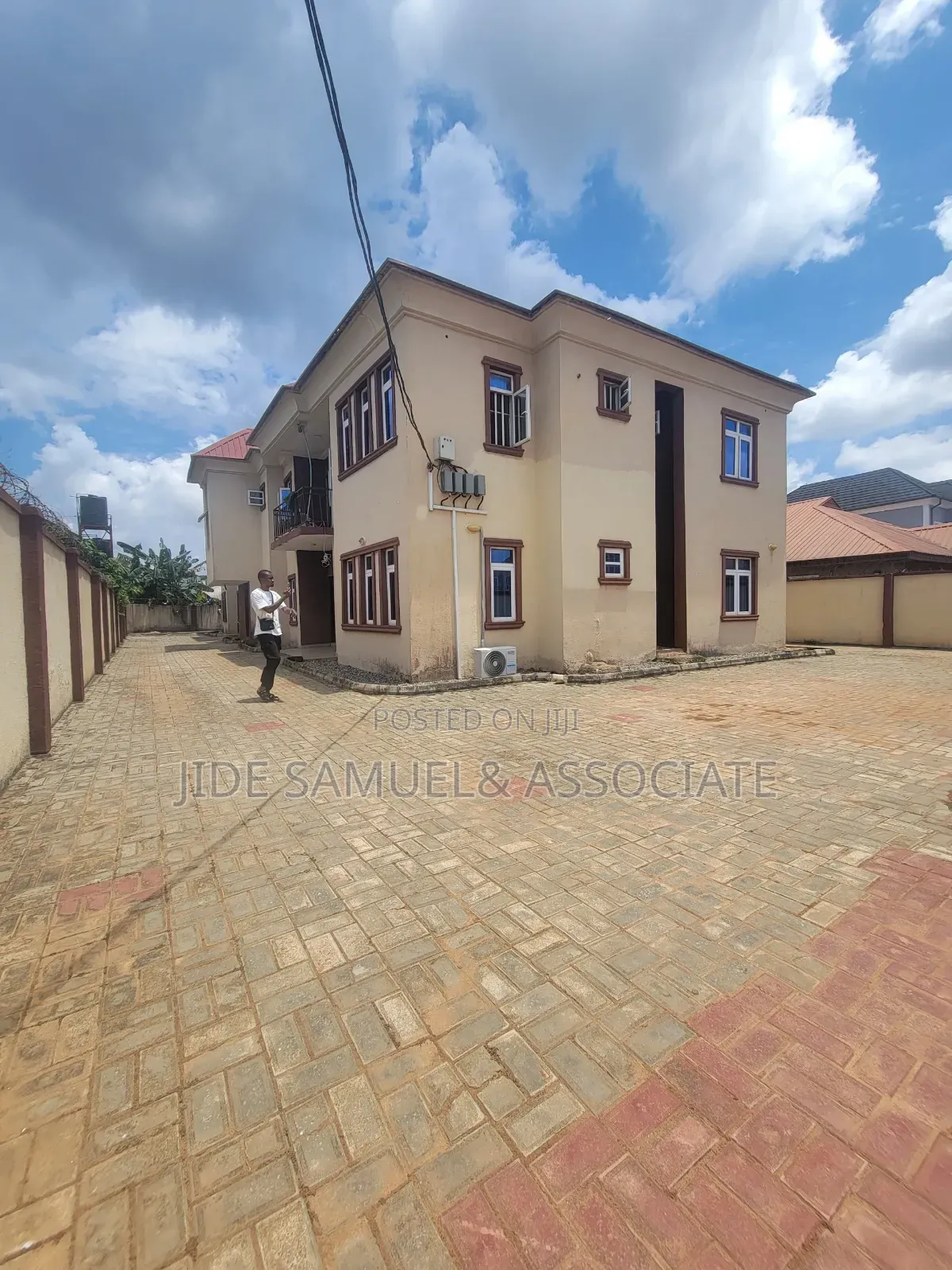 Furnished 3bdrm Block of Flats in Ayobo for sale