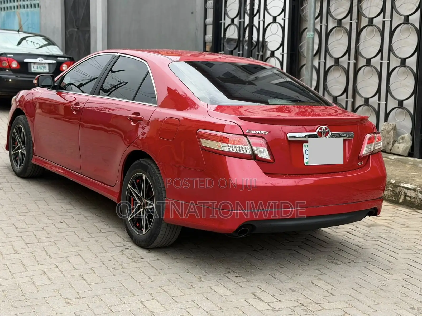 Toyota Camry SE V6 4dr Sedan (3.5L 6cyl 6AM) 2010 Red