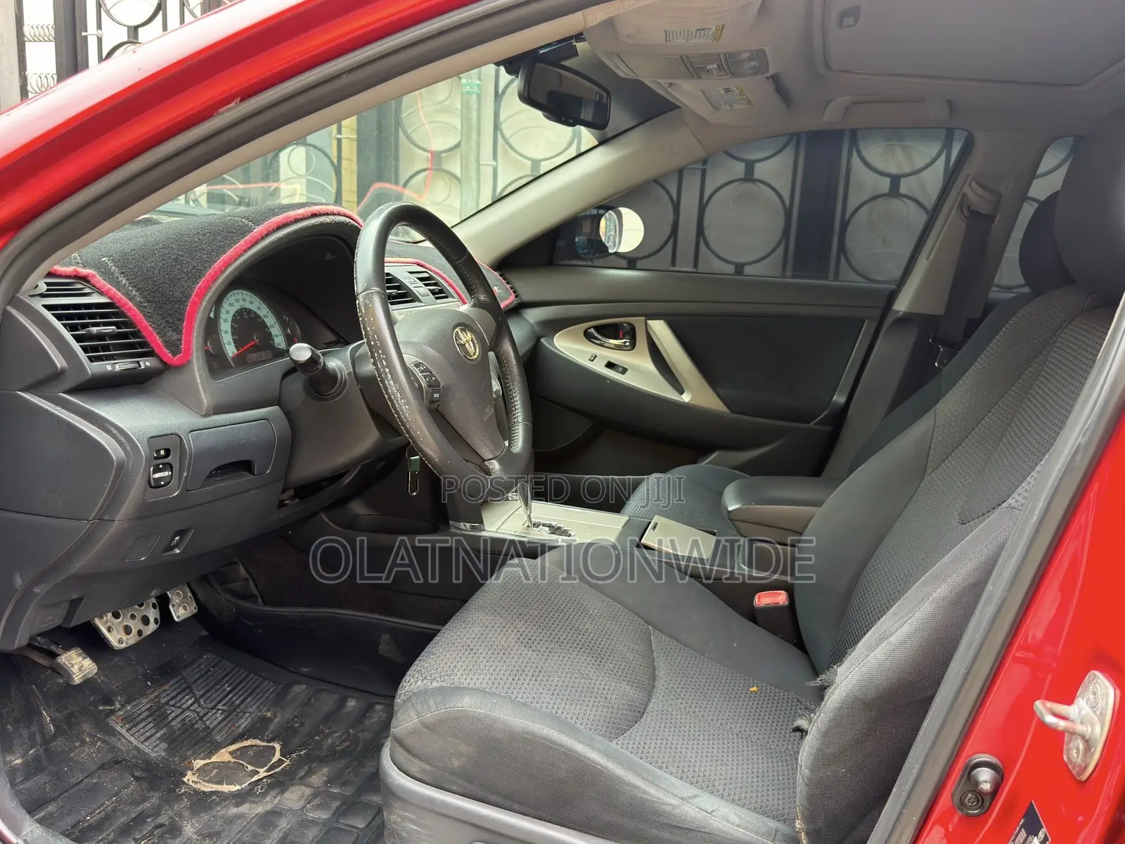 Toyota Camry SE V6 4dr Sedan (3.5L 6cyl 6AM) 2010 Red