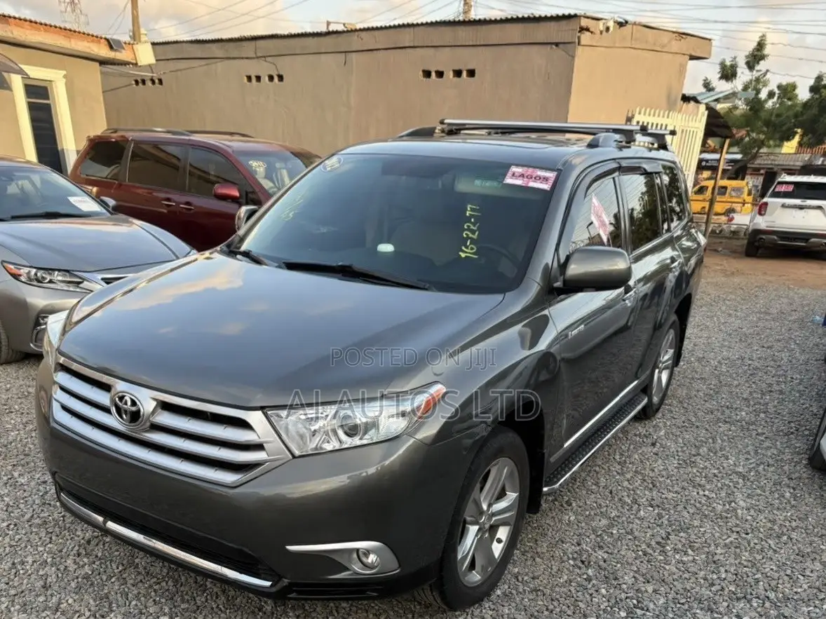 Toyota Highlander 2012 Gray