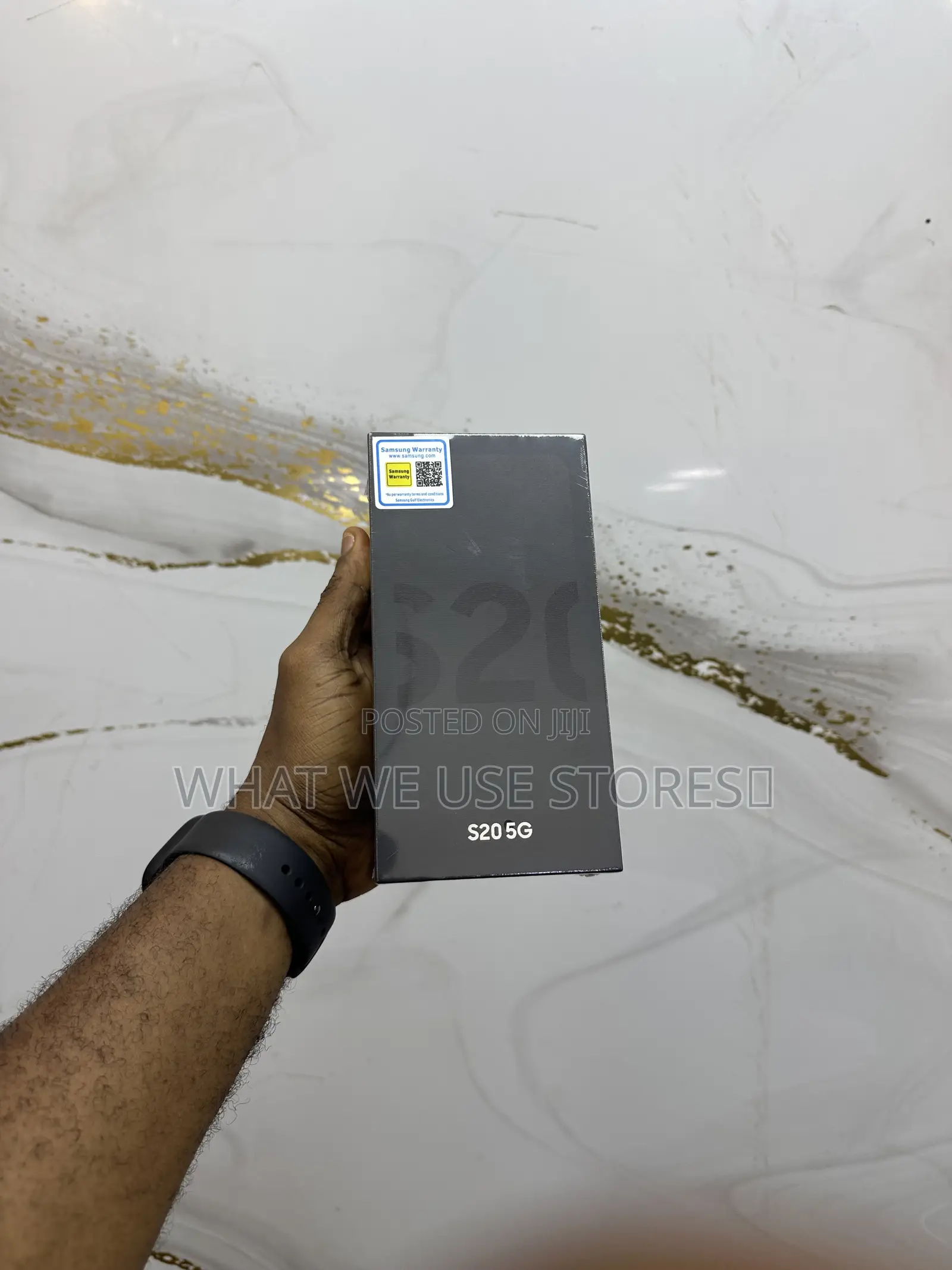 New Samsung Galaxy S20 128 GB Black