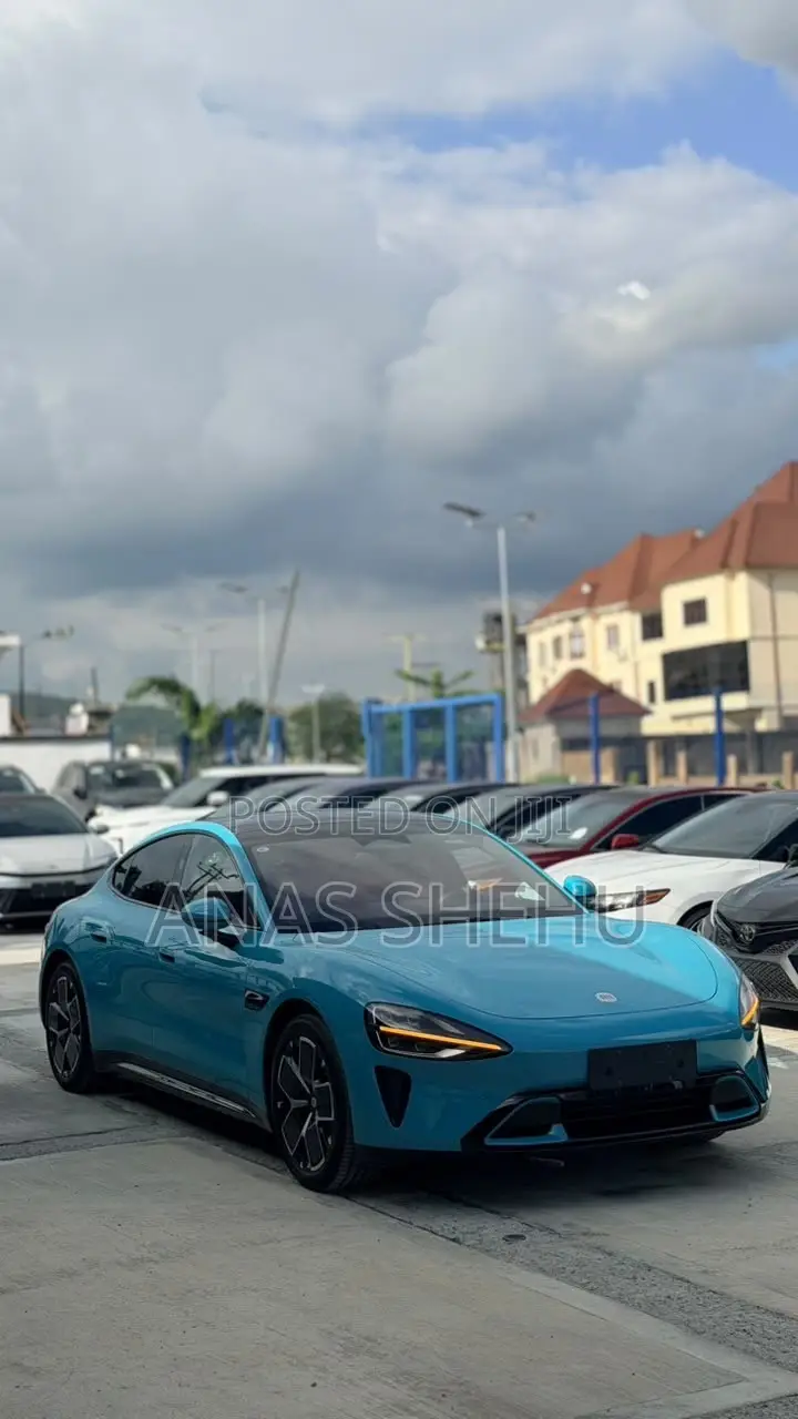 New Xiaomi SU7 Pro 2026 Blue