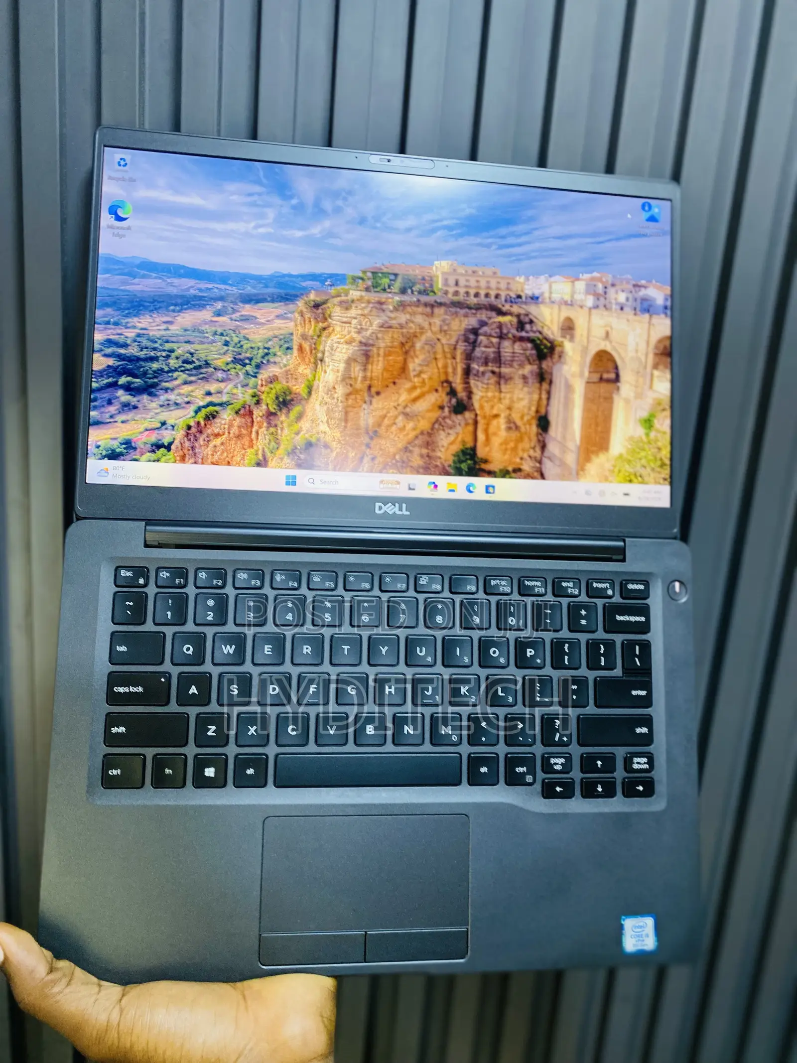 Laptop Dell Latitude 7400 8GB Intel Core i5 SSD 256GB