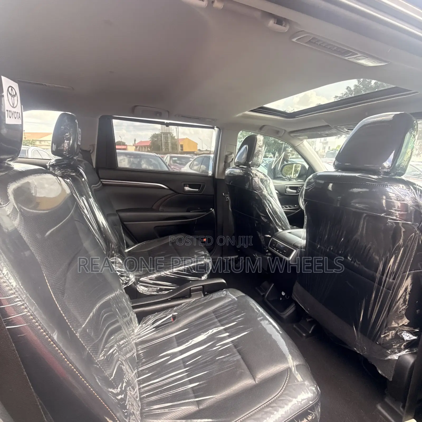 Toyota Highlander Limited 4dr SUV AWD (3.5L 6cyl 6A) 2015 Gray