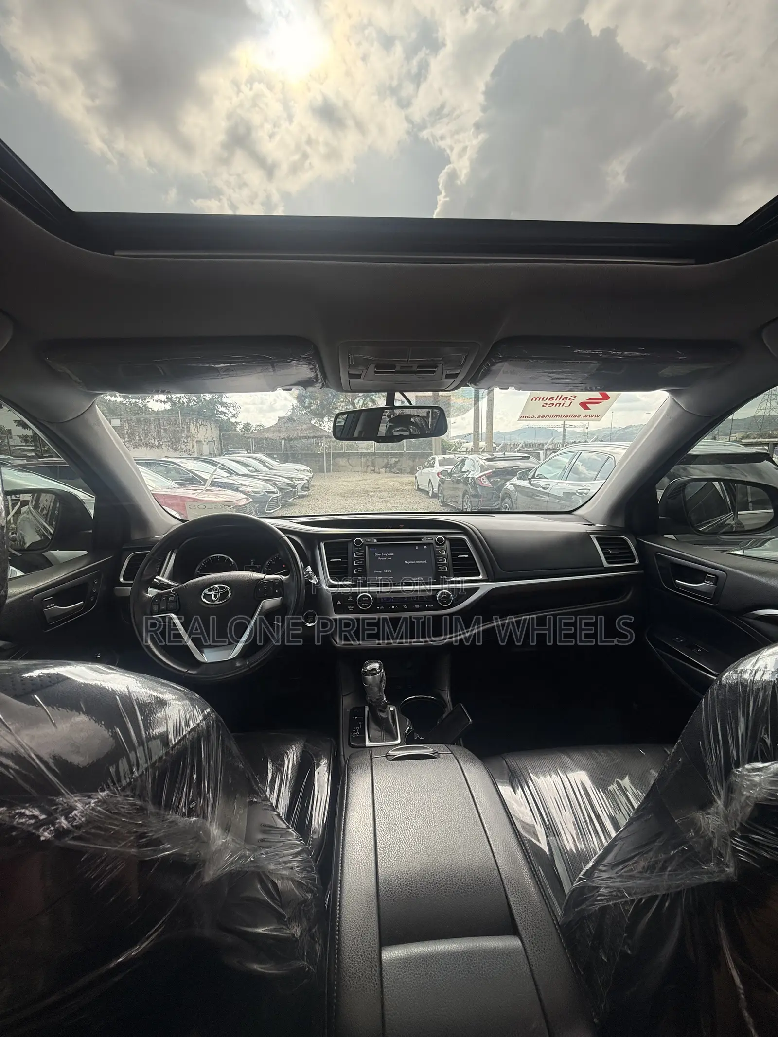 Toyota Highlander Limited 4dr SUV AWD (3.5L 6cyl 6A) 2015 Gray