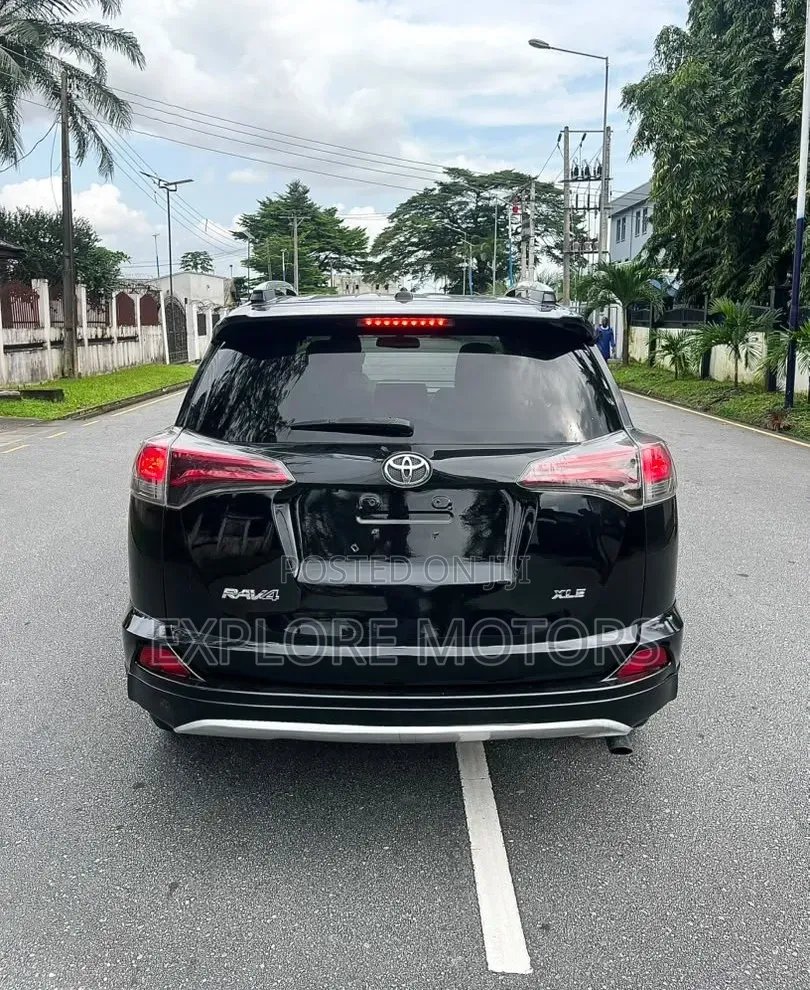 Toyota RAV4 2014 Black
