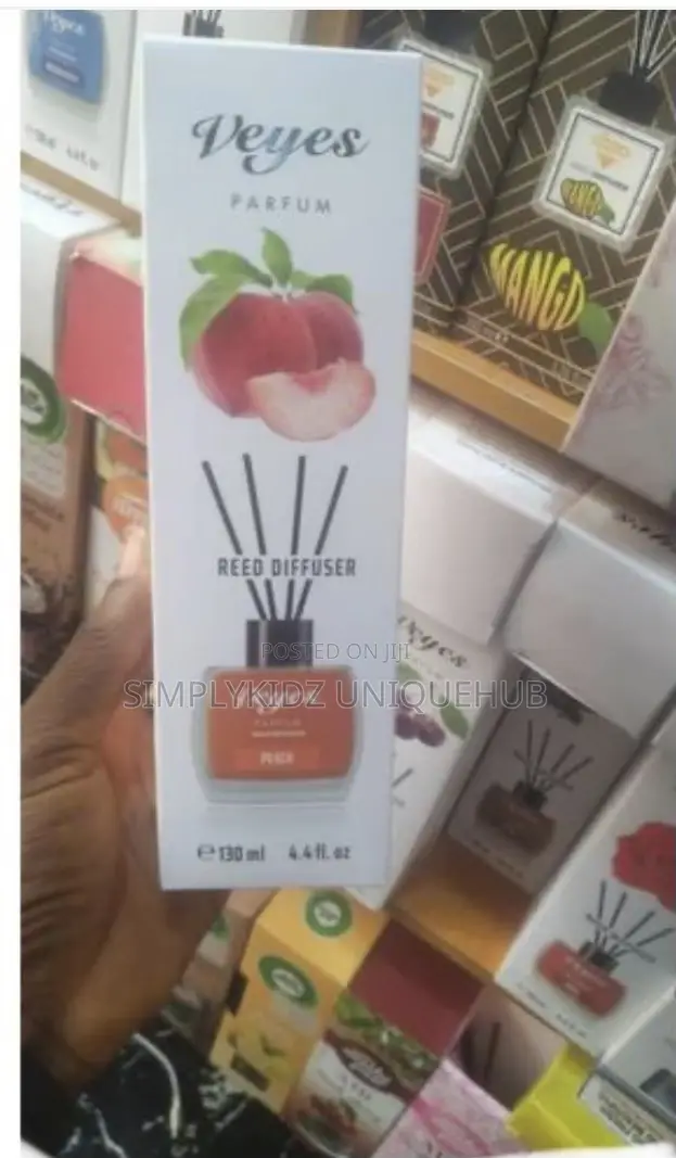 Veyes Strawberry Reed Diffuser 130ml