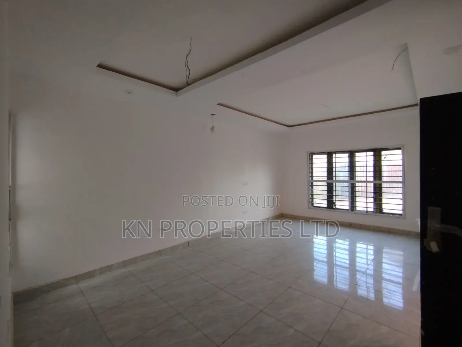 3bdrm Duplex in Airport Road, FHA for rent