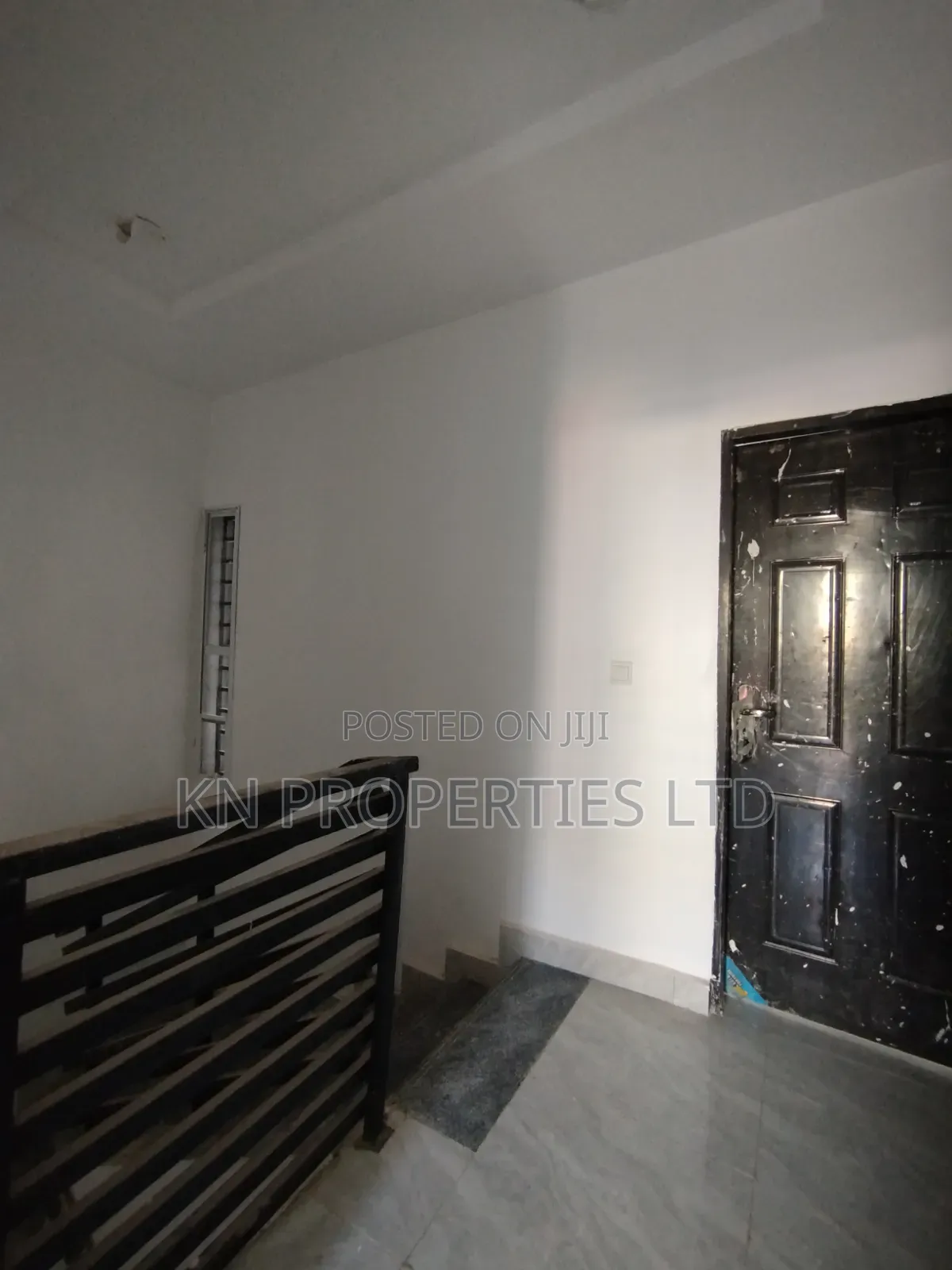 3bdrm Duplex in Airport Road, FHA for rent
