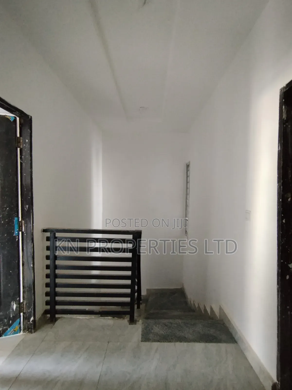 3bdrm Duplex in Airport Road, FHA for rent