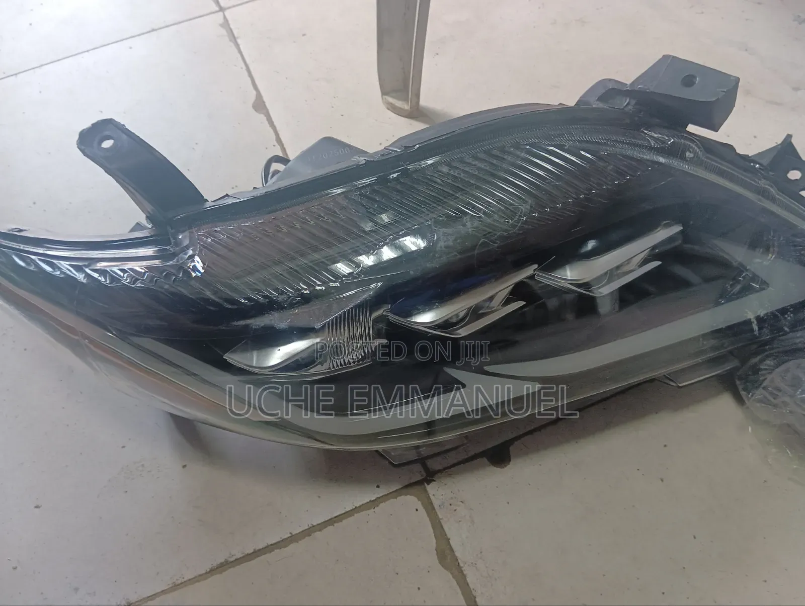 Headlight for Toyota Camry 3torch 2010 Model