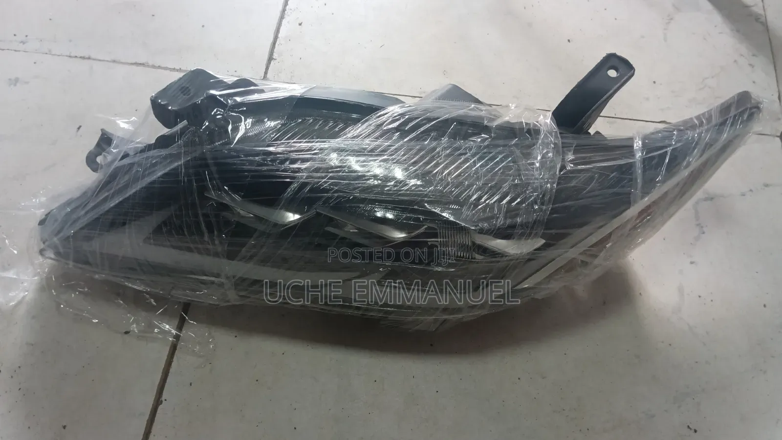 Headlight for Toyota Camry 3torch 2010 Model