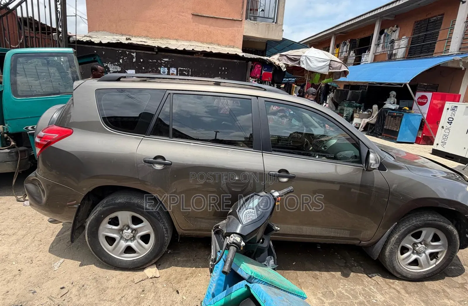 Toyota RAV4 2010 Gray