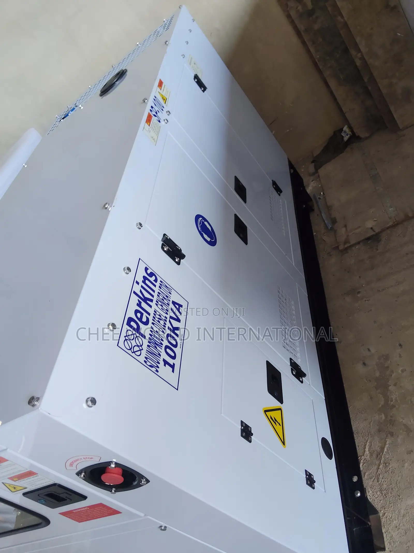 100kVA Original Perkins Silent/Soundproof Diesel Generator coper Coil