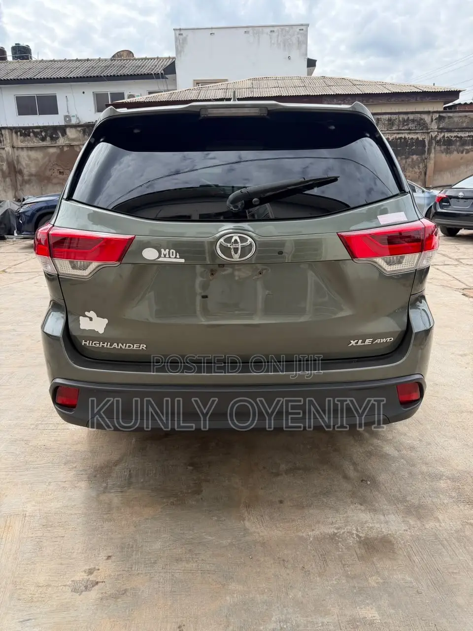Toyota Highlander XLE V6 4x4 (3.5L 6cyl 6A) 2016 Green