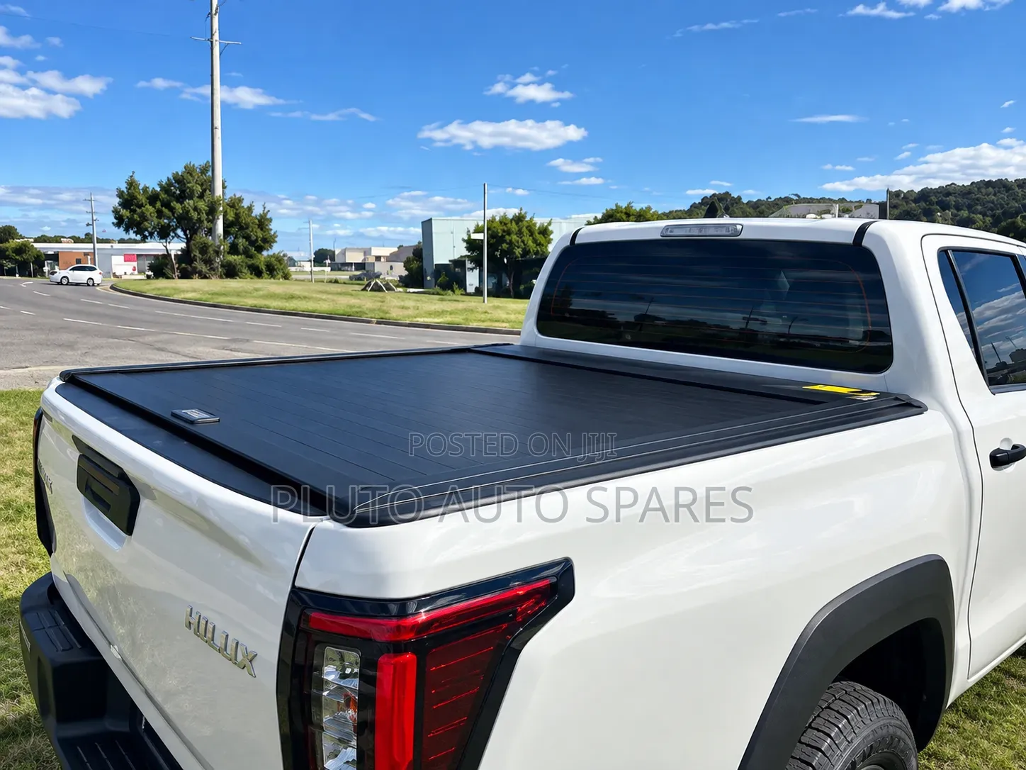 Premium Aluminum Retractable Roller Boot Cover Toyota Hilux 2026