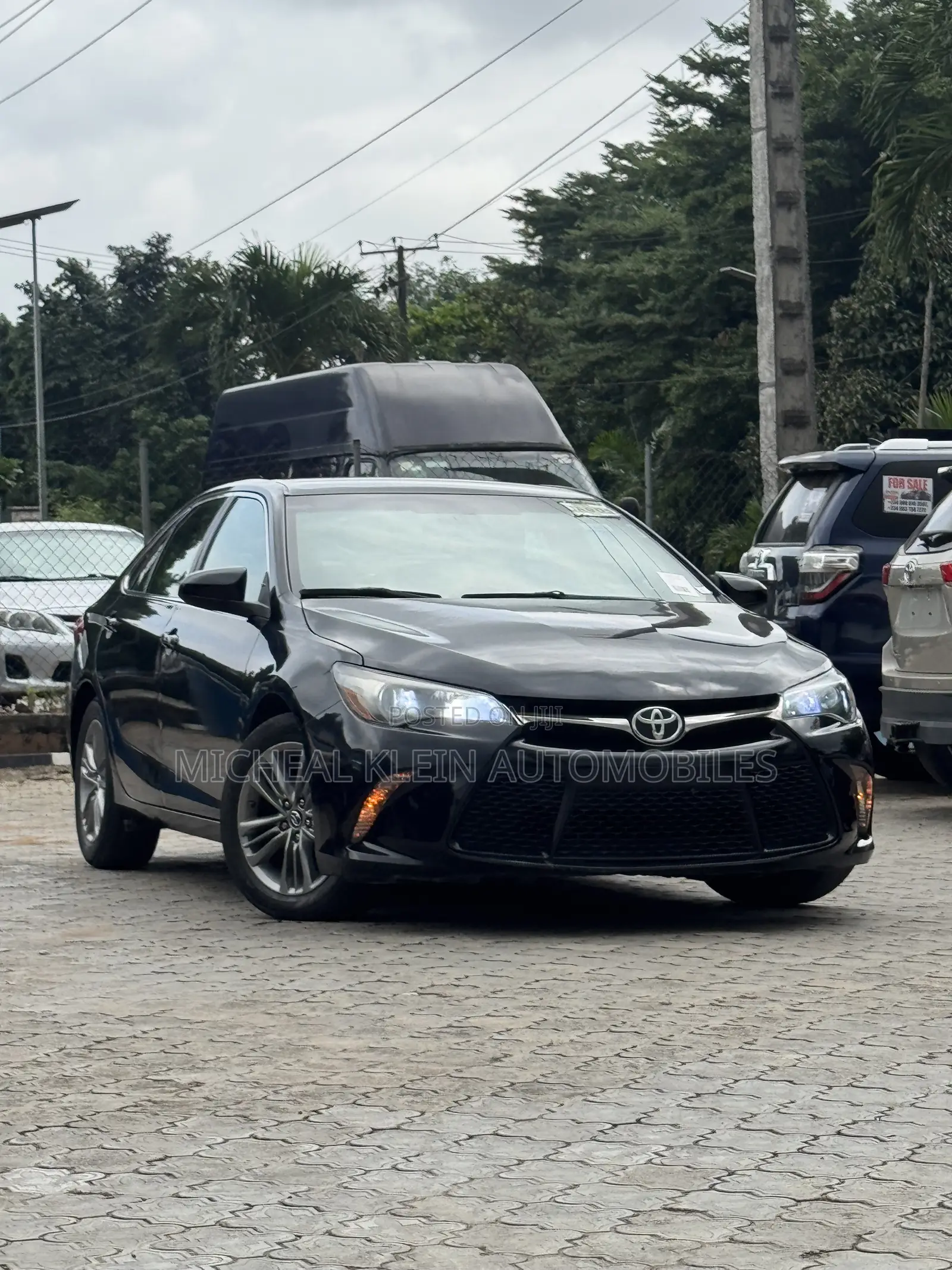 Toyota Camry SE 4dr Sedan (2.5L 4cyl 6A) 2016 Black