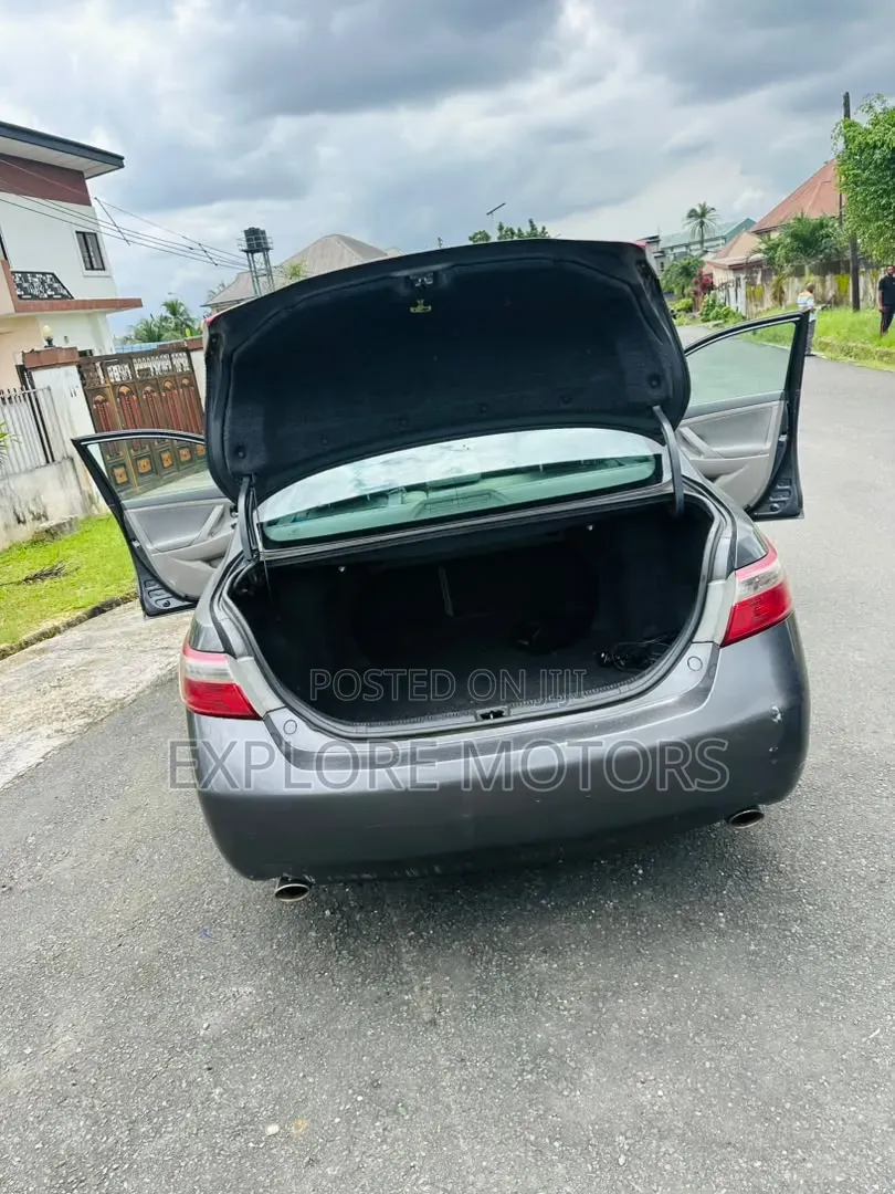 Toyota Camry 2008 Gray