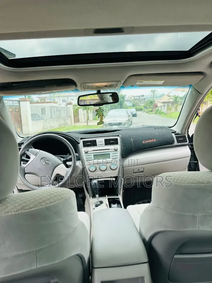 Toyota Camry 2008 Gray