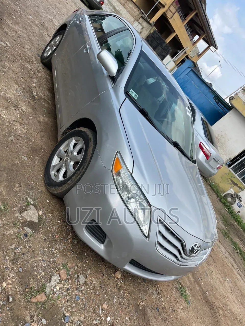 Toyota Camry 2010 Silver