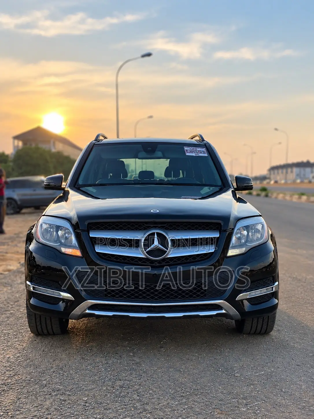 Mercedes-Benz GLK-Class Base GLK 350 4dr AWD 4MATIC (3.5L 6cyl 7A) 2015